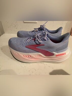 Brooks Women’s Glycerin Max 2 Running Shoe - Light Blue/Pink